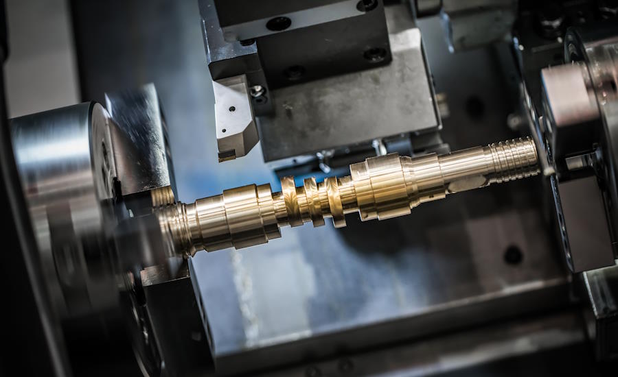 vändskär är vanligt förekommande när det gäller metallbearbetning med CNC-svarvar och fräsar